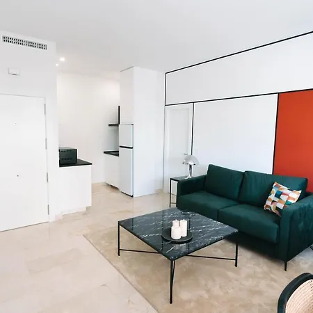 Sunshine - New Picasso Plaza - Apartment