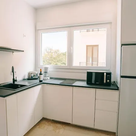 Apartment Sunshine - New Picasso Plaza -
